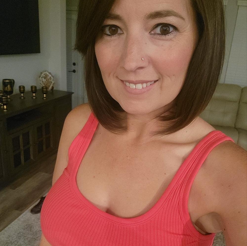 Meet your Posher, Jennifer